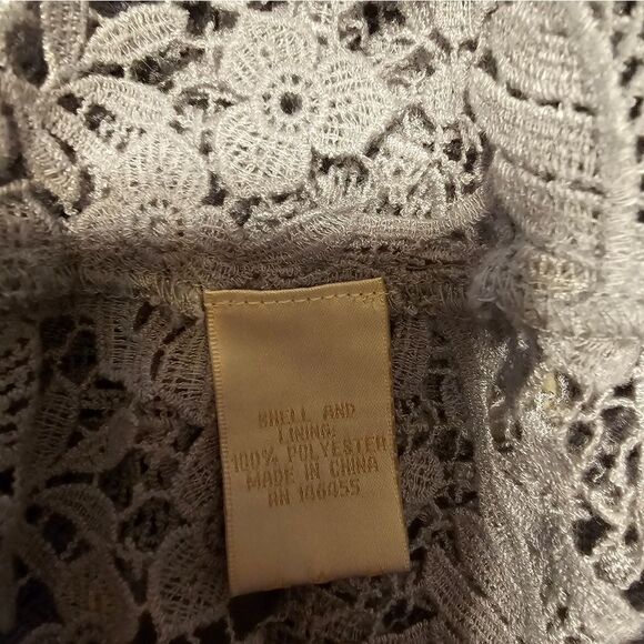 Gold Hawk long sleeve blouse Women's medium gray Pre-owned - Picture 2 of 7